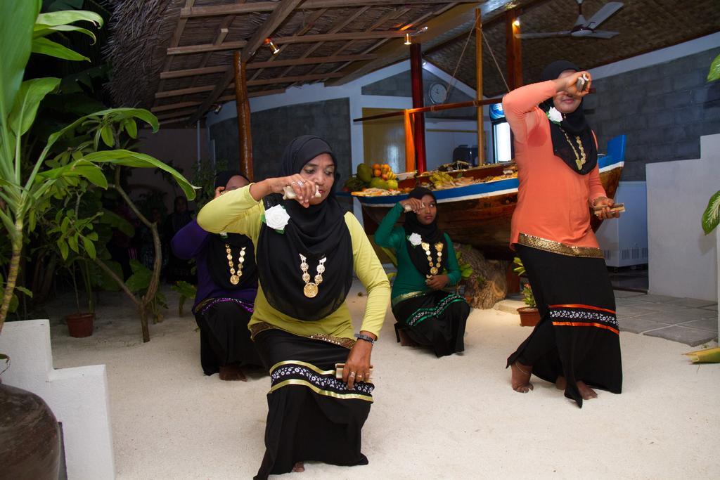 Alvi Star Inn Thulhaadhoo Zewnętrze zdjęcie