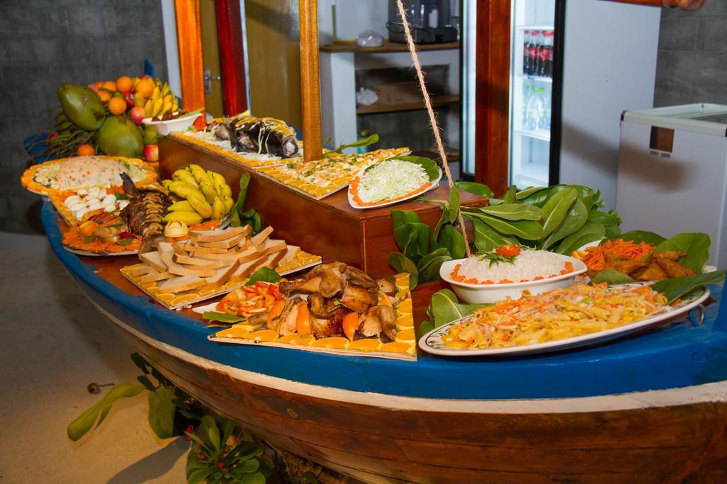 Alvi Star Inn Thulhaadhoo Zewnętrze zdjęcie