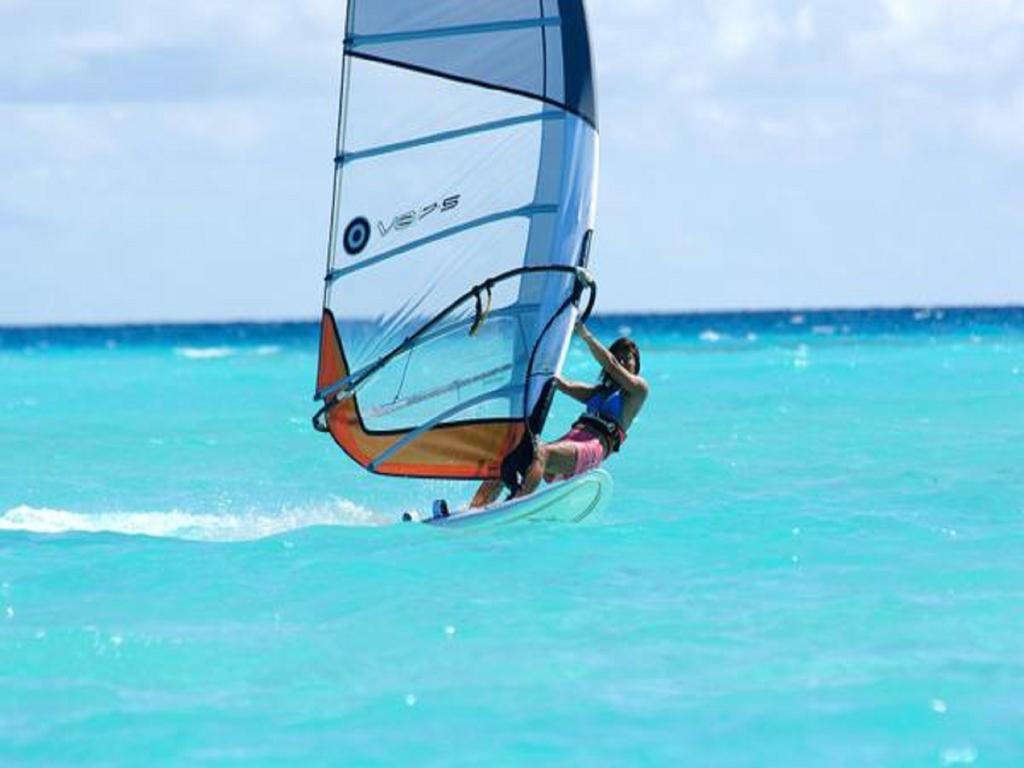 Alvi Star Inn Thulhaadhoo Zewnętrze zdjęcie