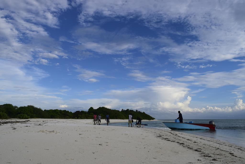 Alvi Star Inn Thulhaadhoo Zewnętrze zdjęcie