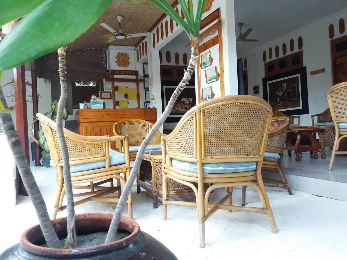 Alvi Star Inn Thulhaadhoo Zewnętrze zdjęcie