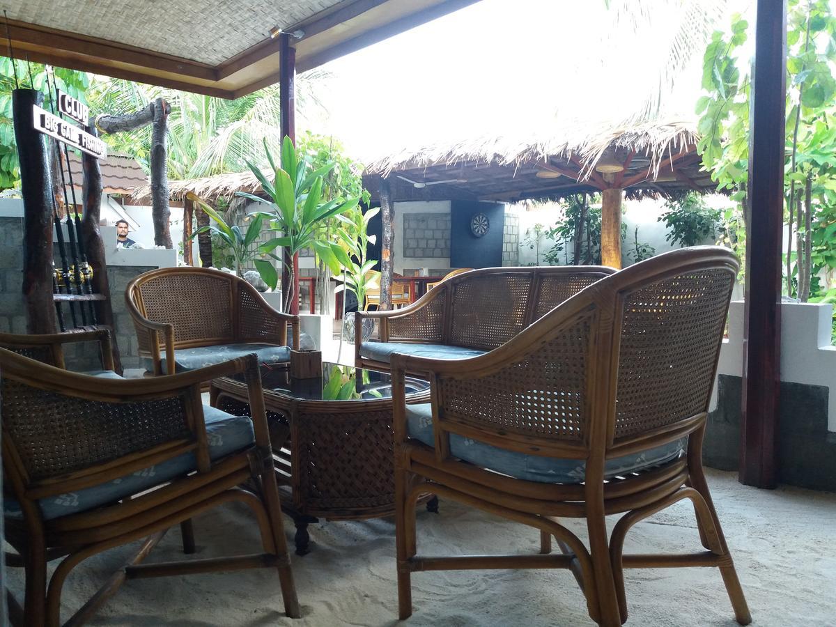 Alvi Star Inn Thulhaadhoo Zewnętrze zdjęcie